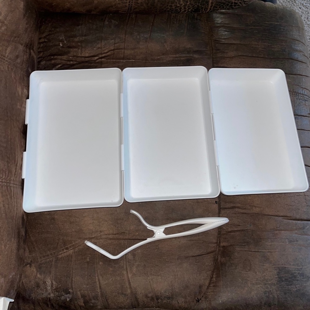 Pampered Chef coating trays & tool